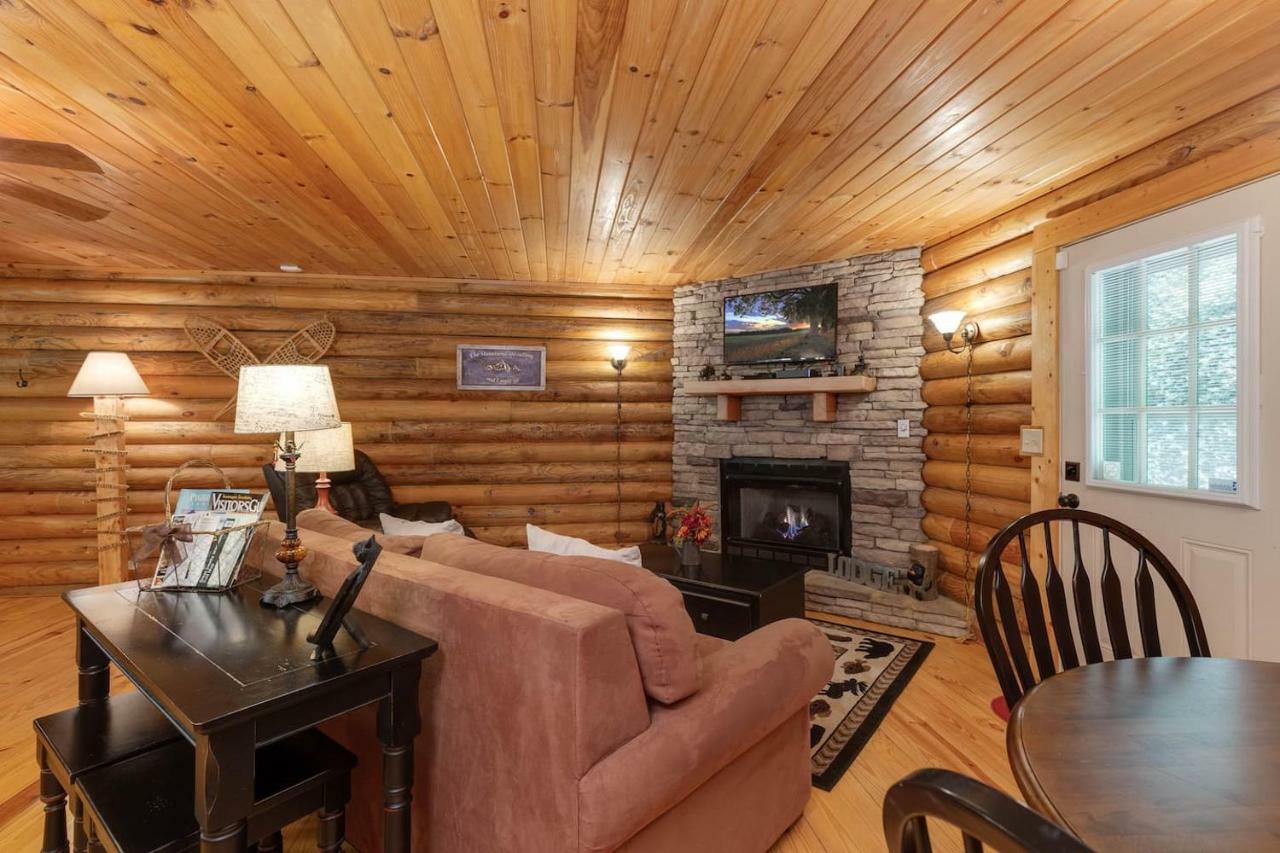 Log Cabin! 1Mile From The Action! Private Lane! Hot Tub! Pool Table! Villa Pigeon Forge Exterior photo